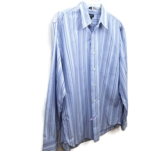 J. Crew Factory Men's Button Down Shirt - Picture 2 of 4